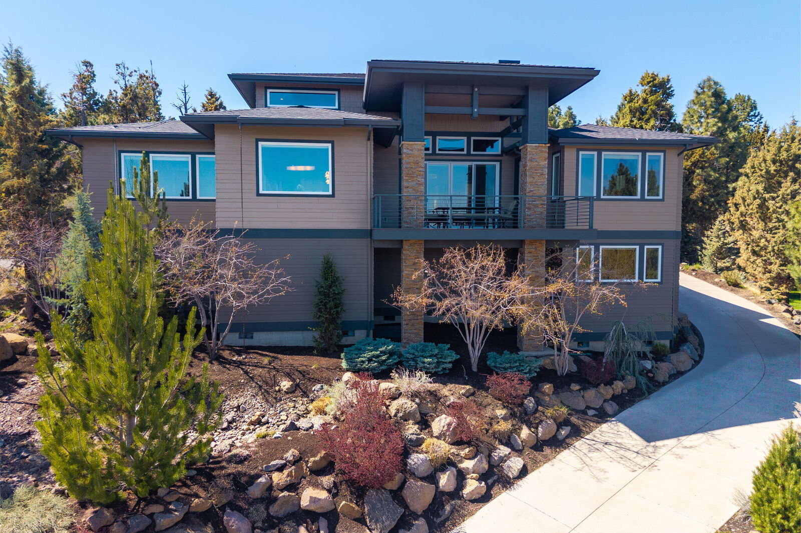 Property Photo:  3459 NW Denali Lane  OR 97703 