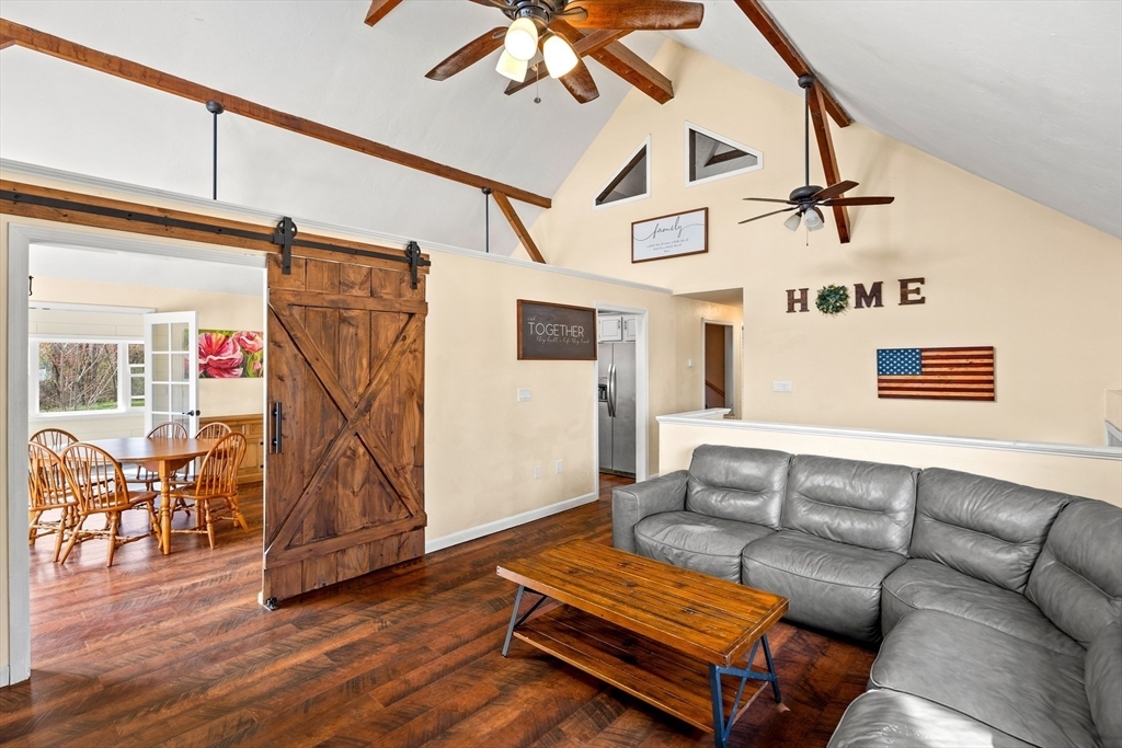 Property Photo: 15 Fay Ln MA 01826