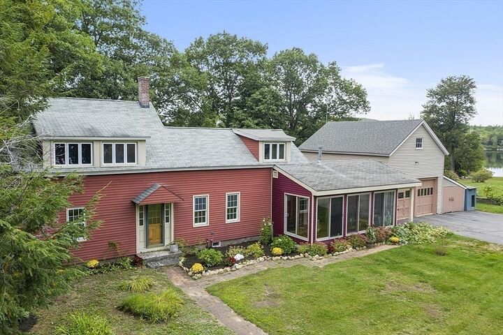 Property Photo:  200 Lake Rd  MA 01430 