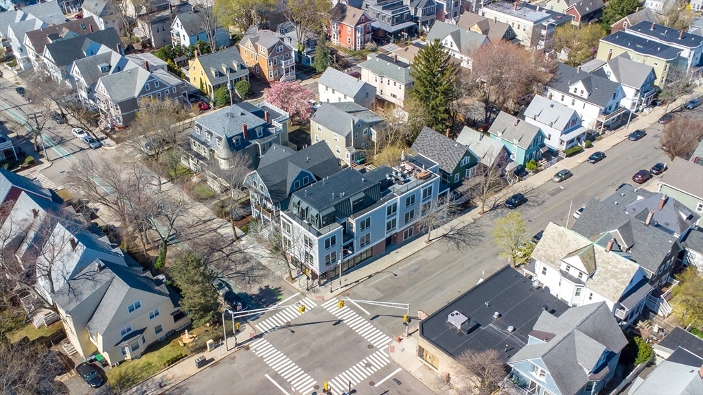 Property Photo: 352 Highland Ave 3 MA 02144