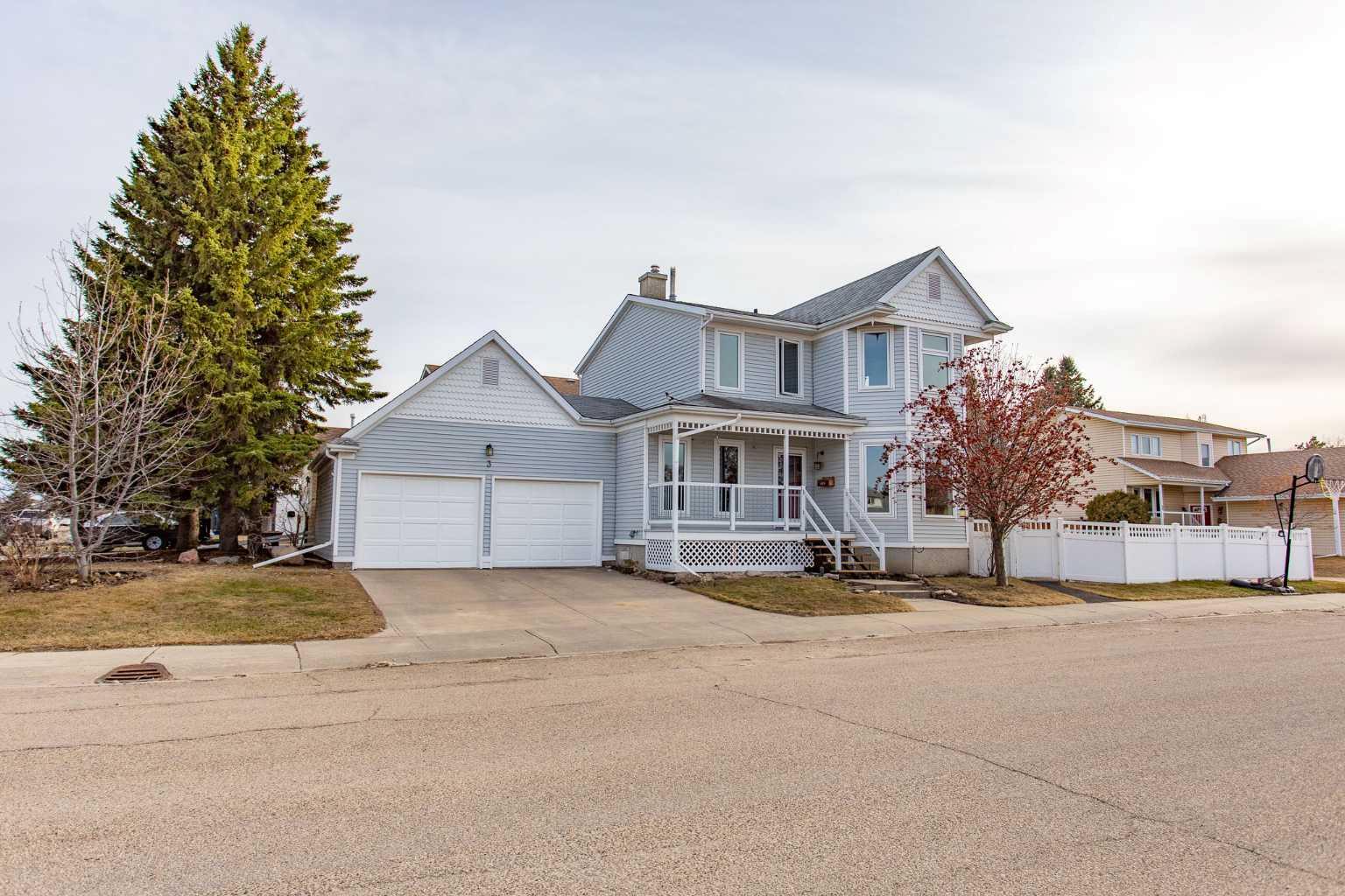 Property Photo: 3 Depalme Street AB T4N 2G5