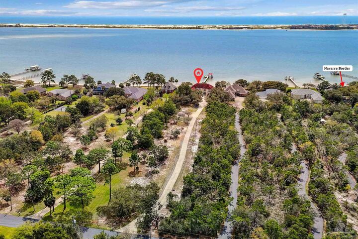 Property Photo:  709 Forest Shores Dr  FL 32569 