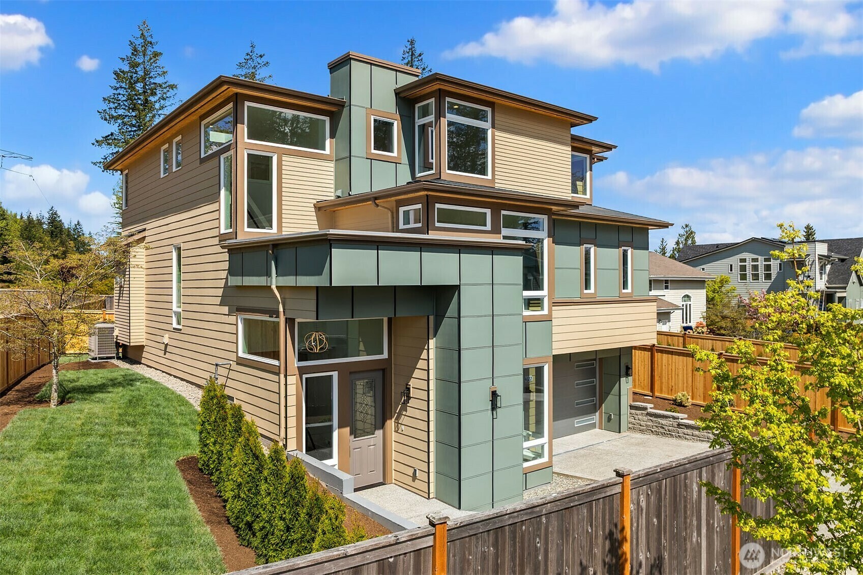 Property Photo: 24622 SE 21st Place WA 98075