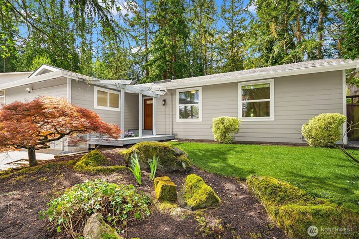 3221  170th Avenue NE  Bellevue WA 98008 photo