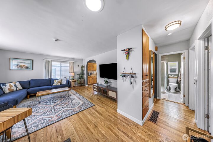 Property Photo: 1014 S 63rd Street WA 98408