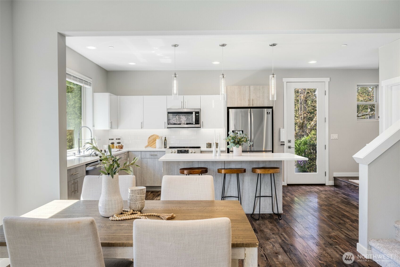 Property Photo: 7628 222nd Street SW A1 WA 98026