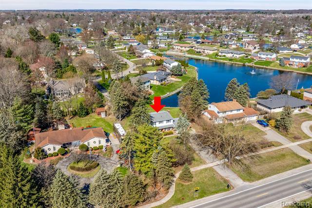 Property Photo: 54011 Mound Road MI 48316