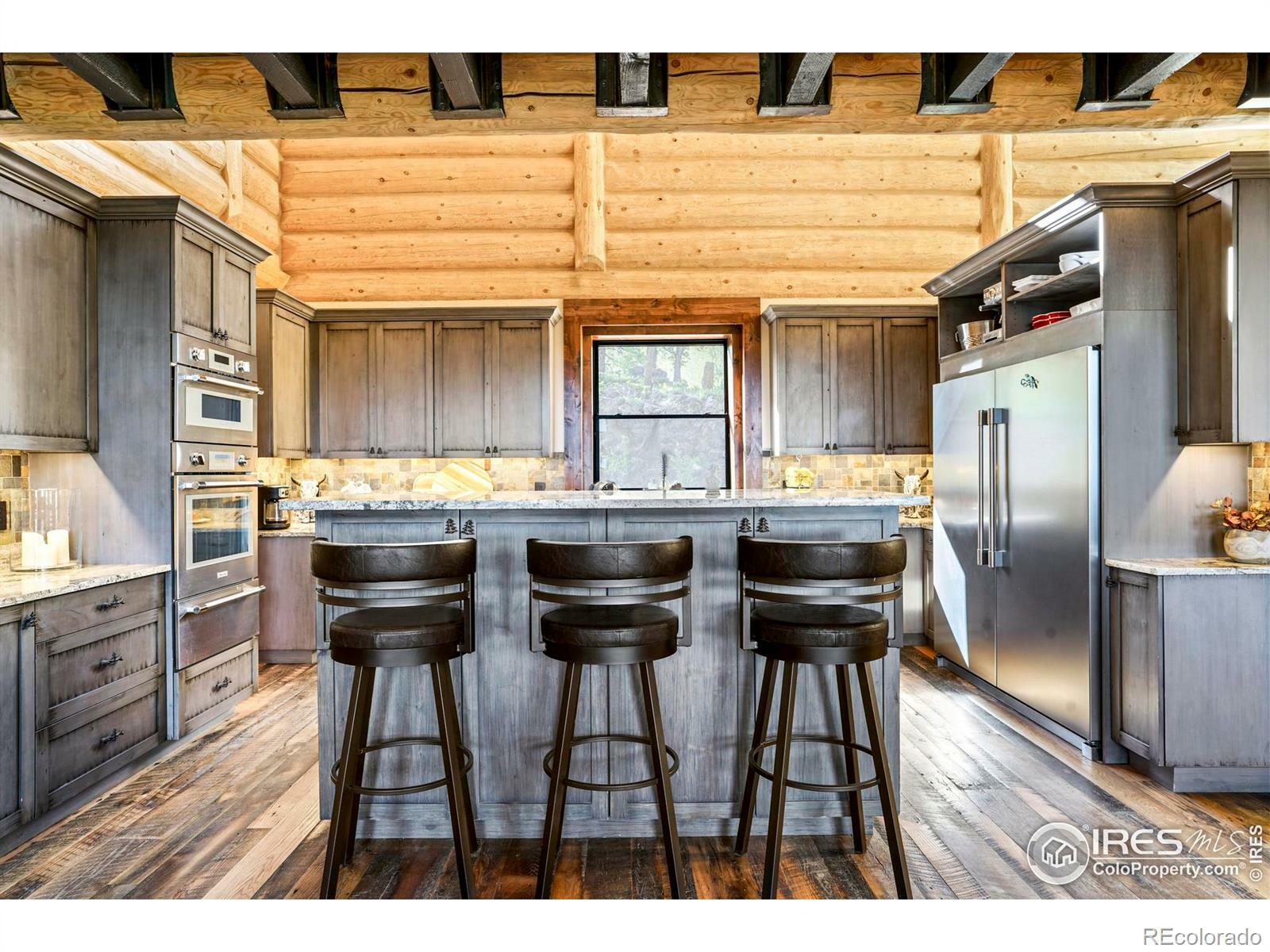 Property Photo: 4 Dill Pickle Place CO 80422