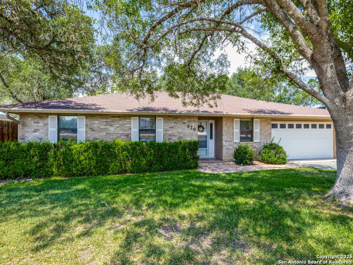 620 Lake Island Dr  Canyon Lake TX 78133 photo