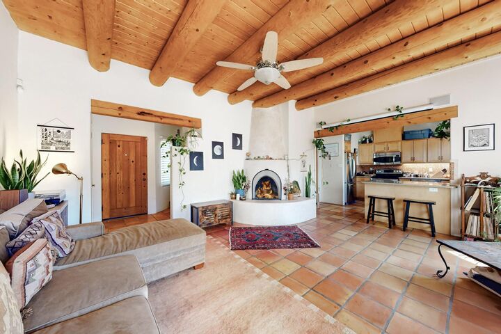 3239 La Paz Lane  Santa Fe NM 87507 photo