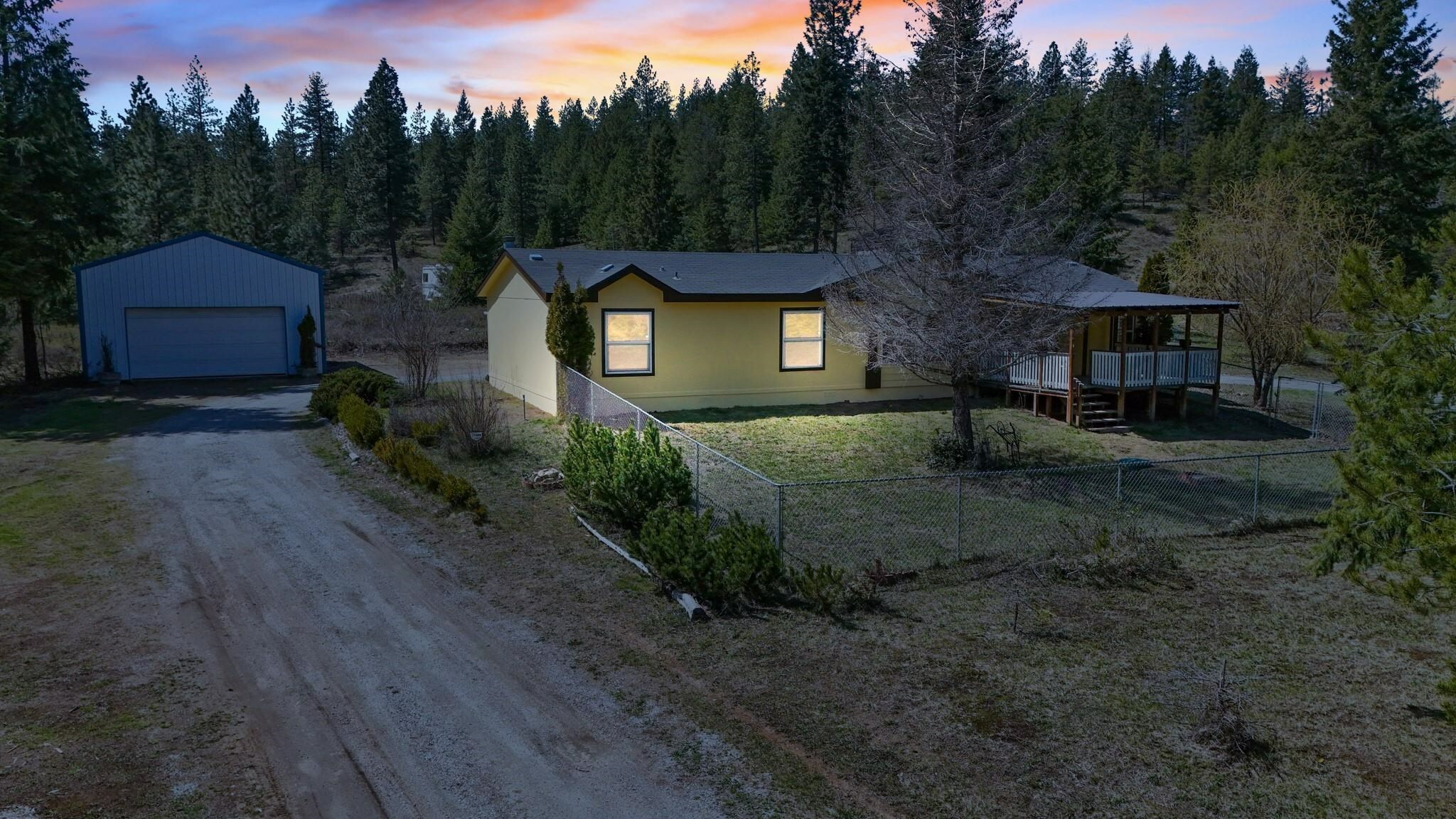 181 Pine Hill Rd  Newport WA 99156 photo