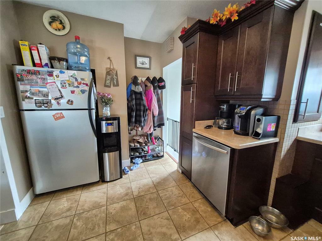 Property Photo: 208 Alsike Street SK S0G 5J0