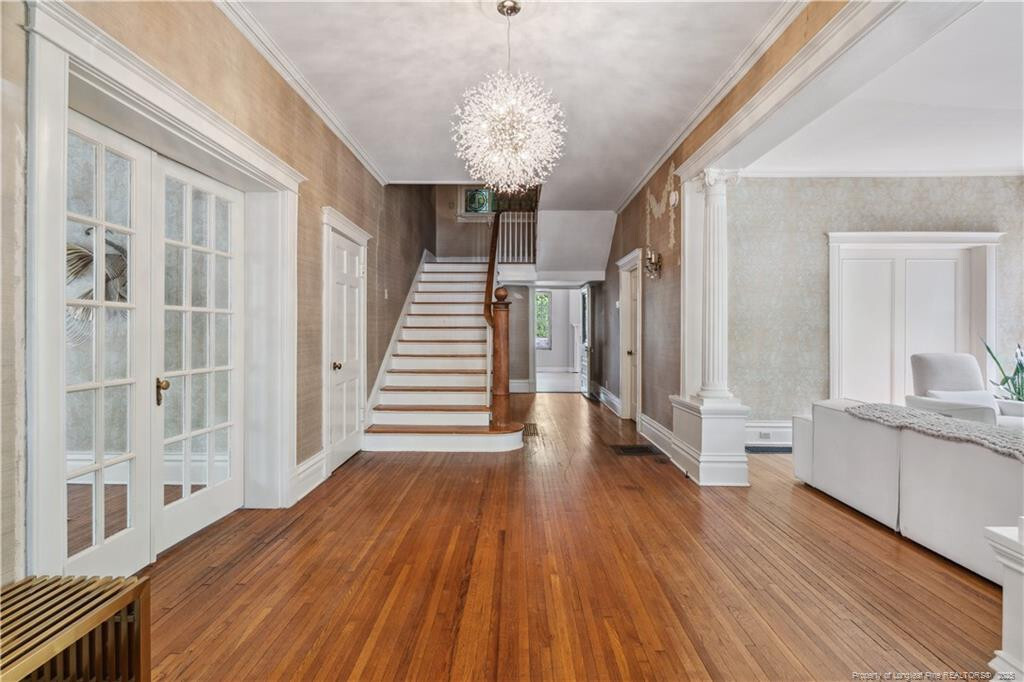 Property Photo: 116 Hawthorne Road NC 27605