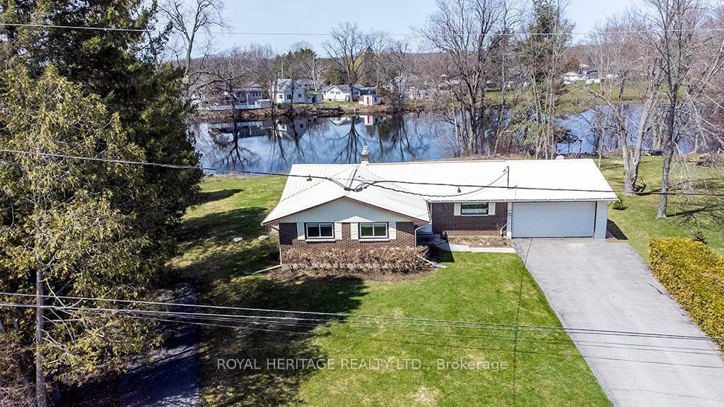 Property Photo: 80 Greenfield Park ON K0K 1V0