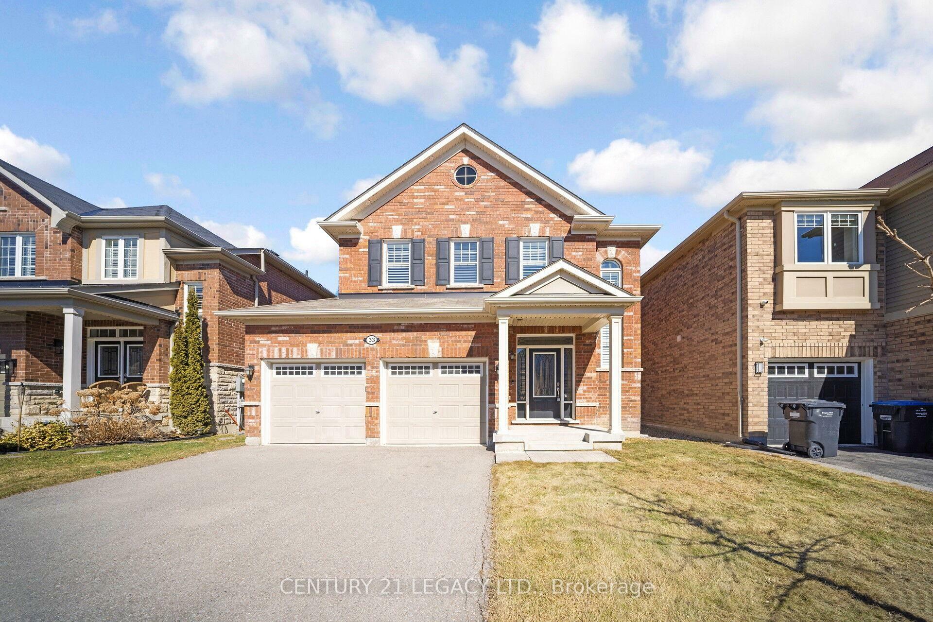 Property Photo: 33 Callandar Road ON L7A 4T8