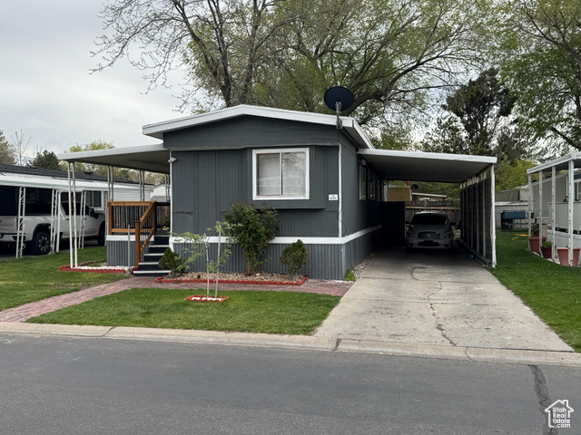 Property Photo: 731 W Little Matterhorn Dr S 320 UT 84123