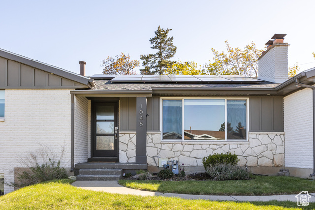 Property Photo: 1045 E Claremont Dr S UT 84010