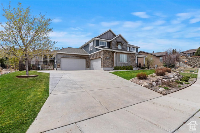 Property Photo: 1492 E Bluff Point Dr UT 84020