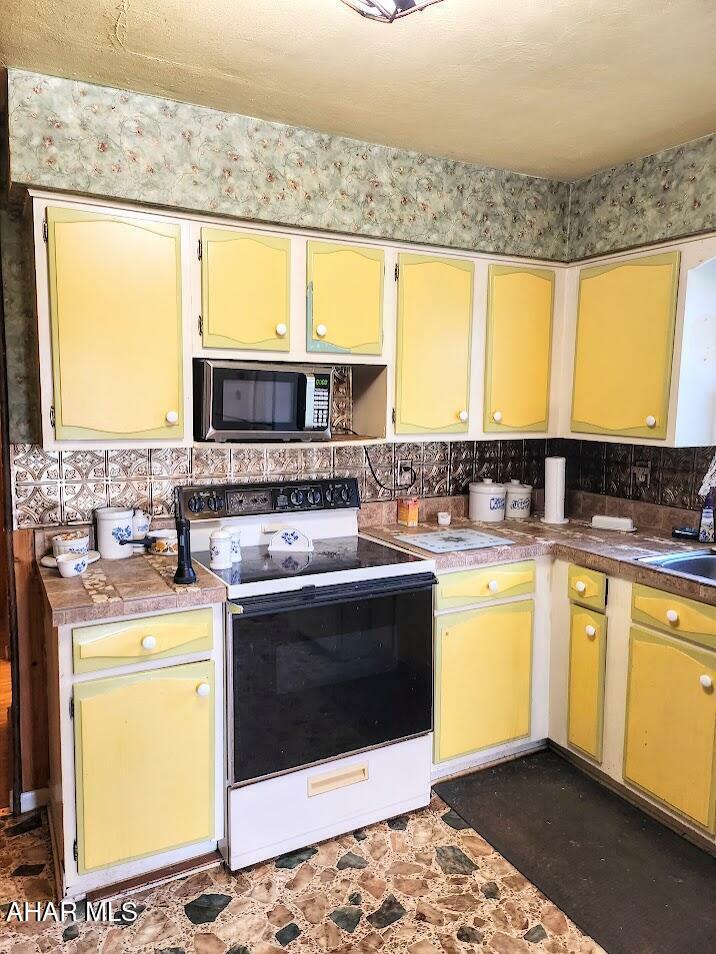 Property Photo: 120 New Hampshire Road PA 16655