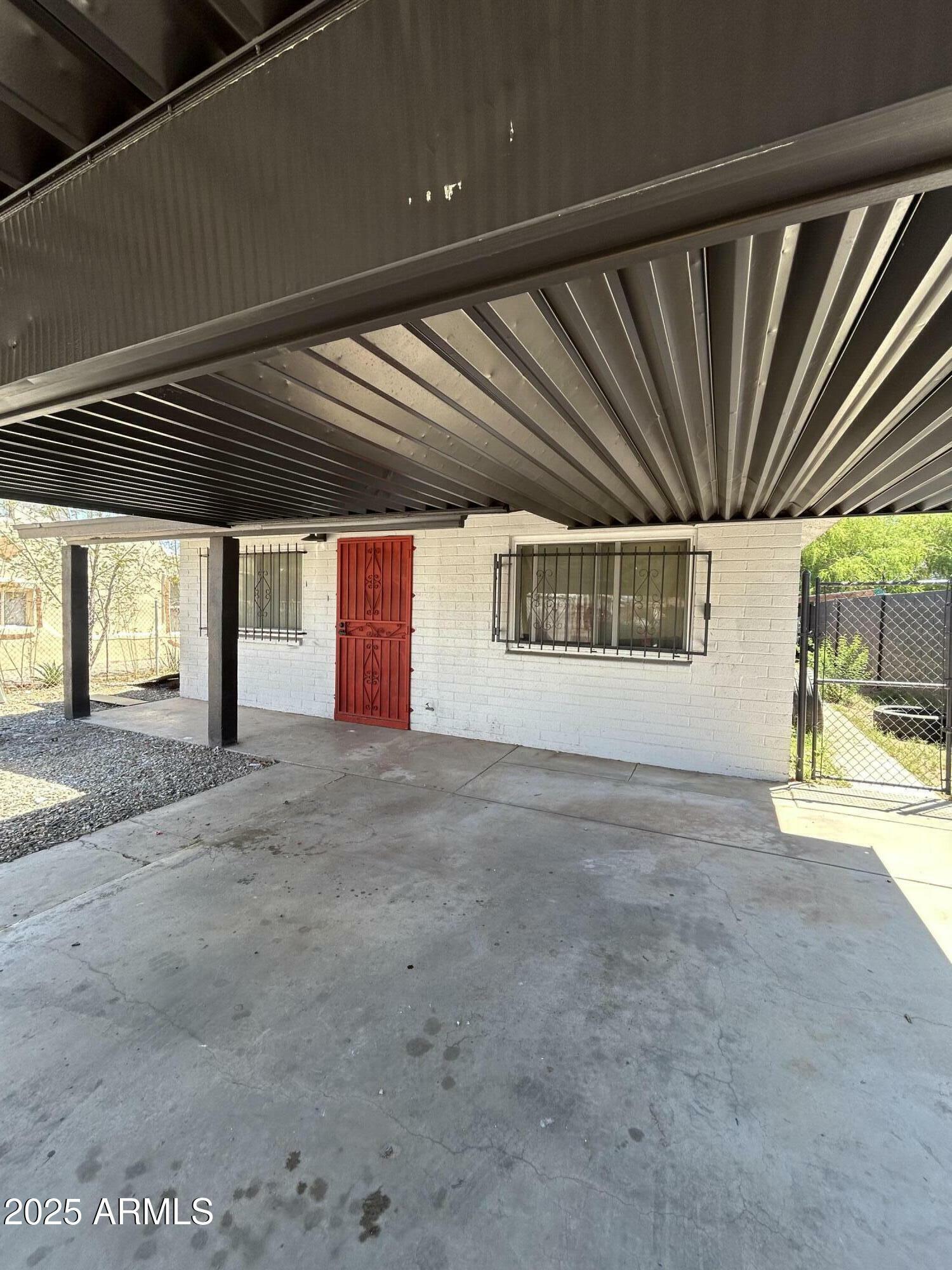 Property Photo: 937 W Cocopah Street AZ 85007