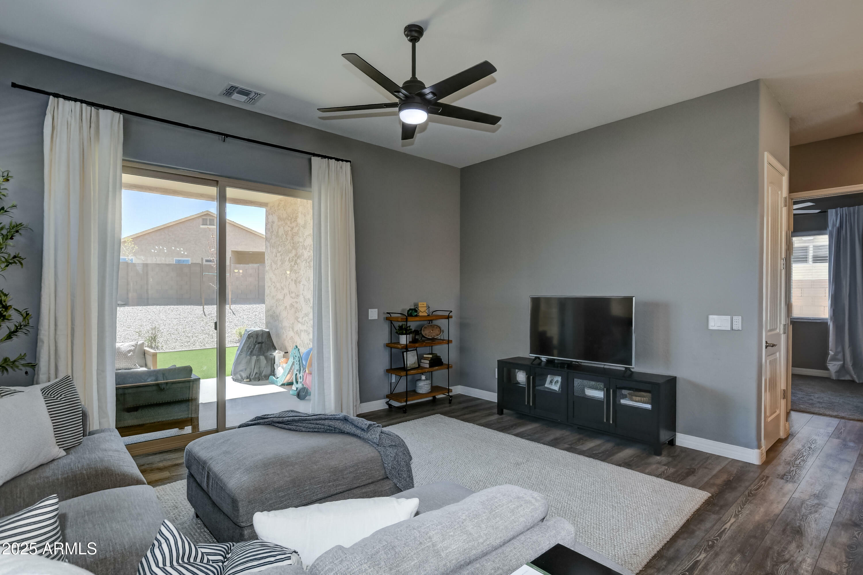 Property Photo: 4885 N Pemberley Street AZ 86314