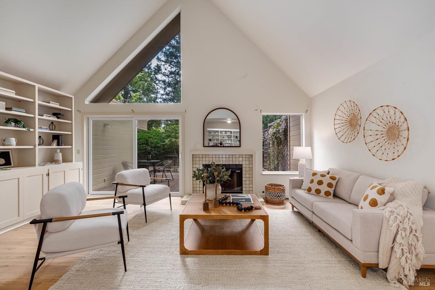 Property Photo:  209 Avenida Barbera Drive  CA 95476 