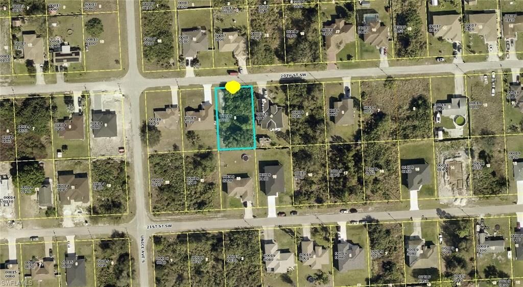 Property Photo: 3517 20th St SW FL 33976