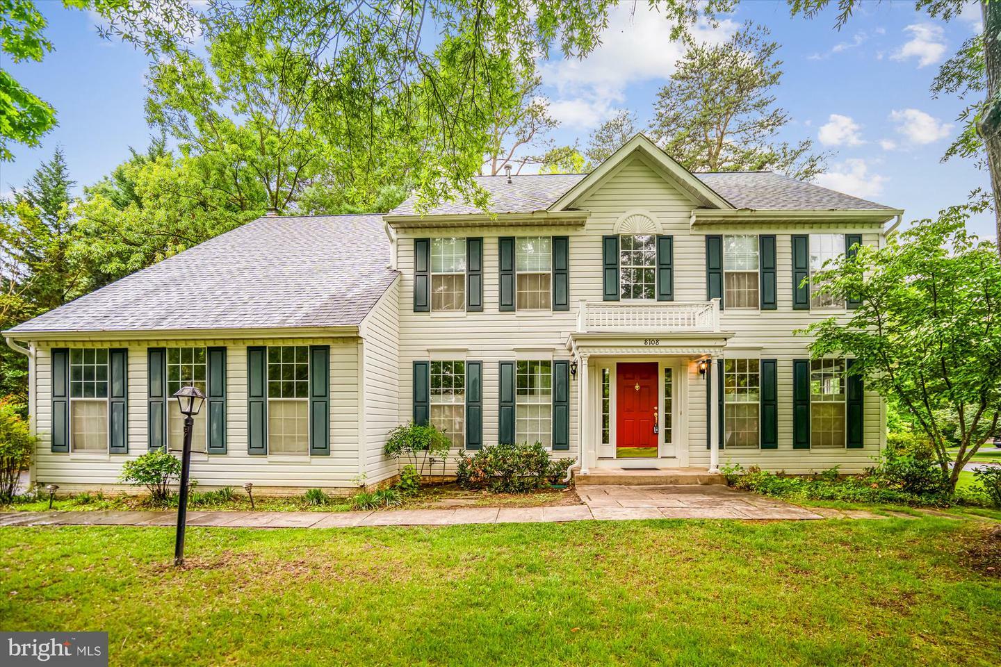 Property Photo: 8108 Willowgate Place MD 20769