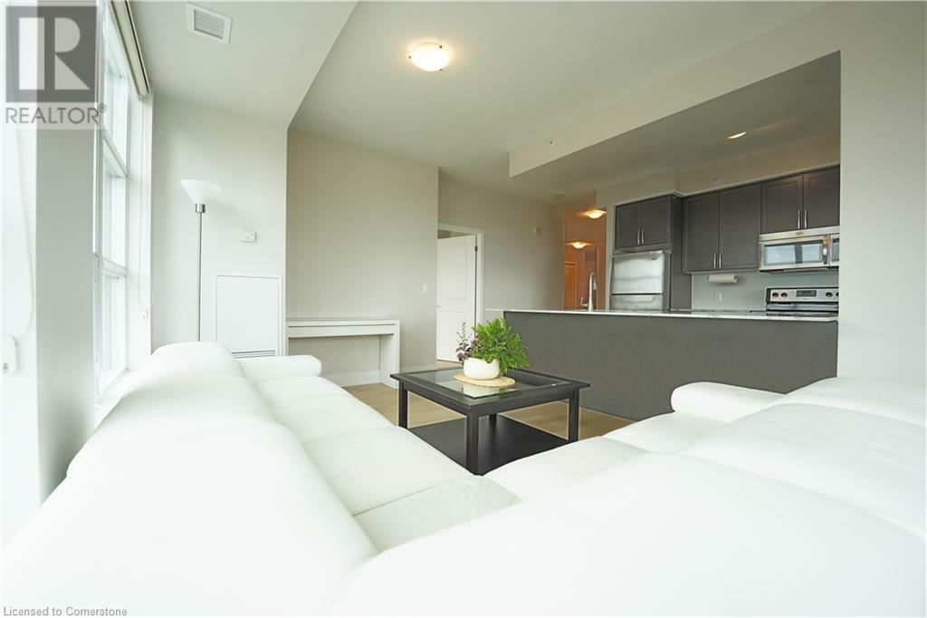 Property Photo:  144 Park Street 908  ON N2L 0B6 