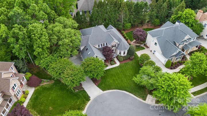 Property Photo: 18730 Floyd Court NC 28036