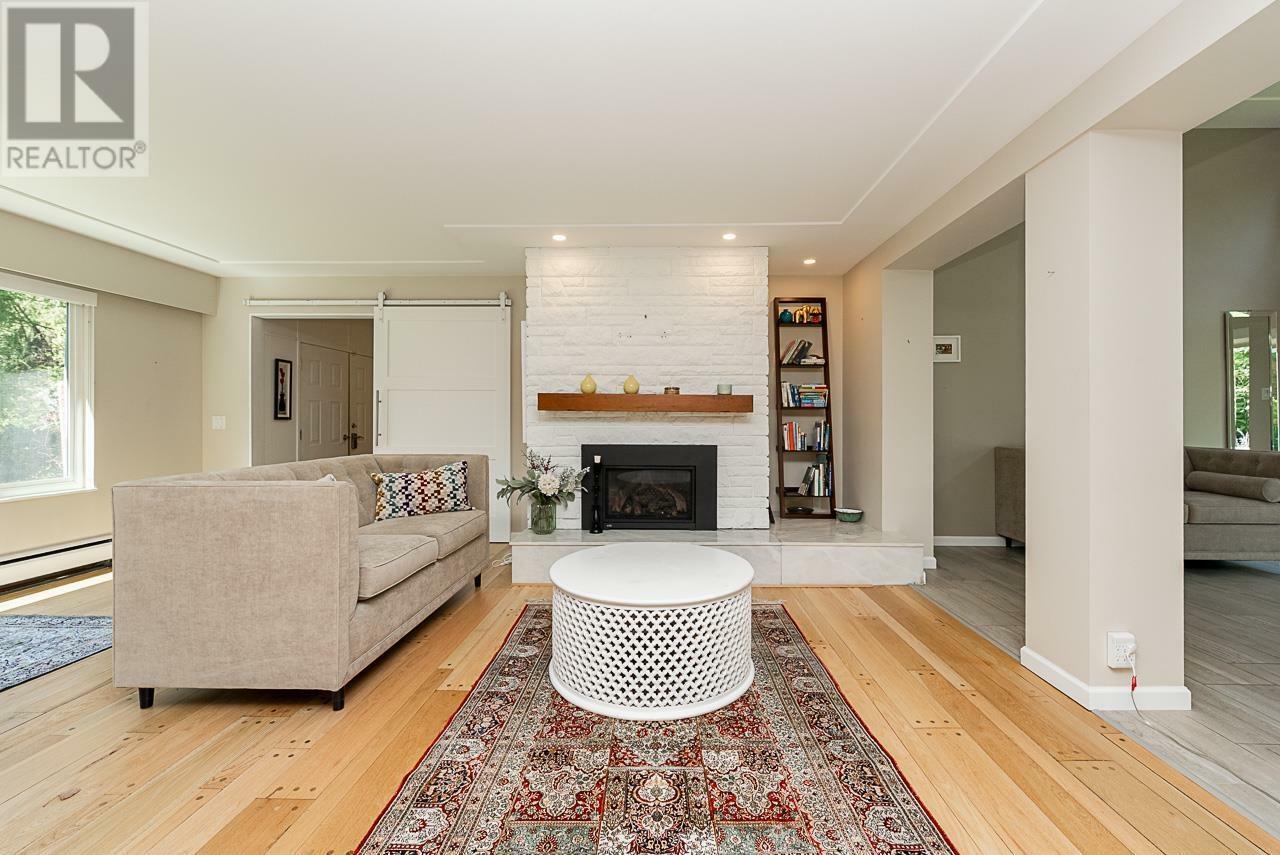 Property Photo: 4151 Tytahun Crescent BC V5N 3N1