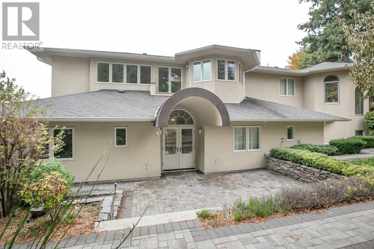 Property Photo: 6220 Summit Avenue BC V7W 1Y2