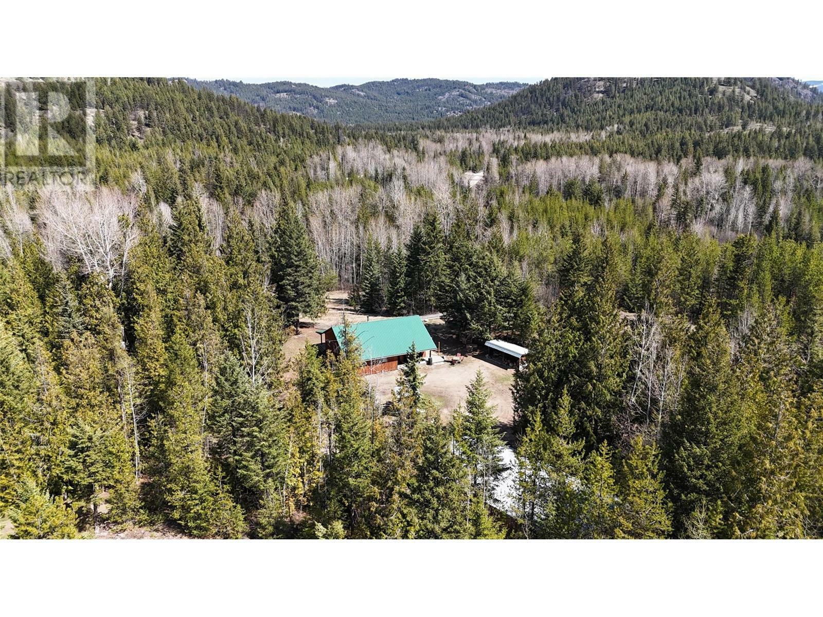 Property Photo: 10500 3 Highway BC V0H 1H5