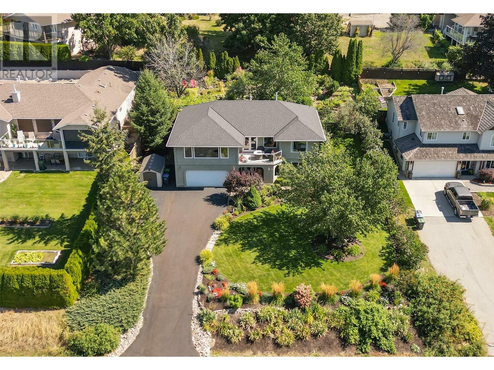 Property Photo: 10855 Tyndall Road BC V4V 1N8