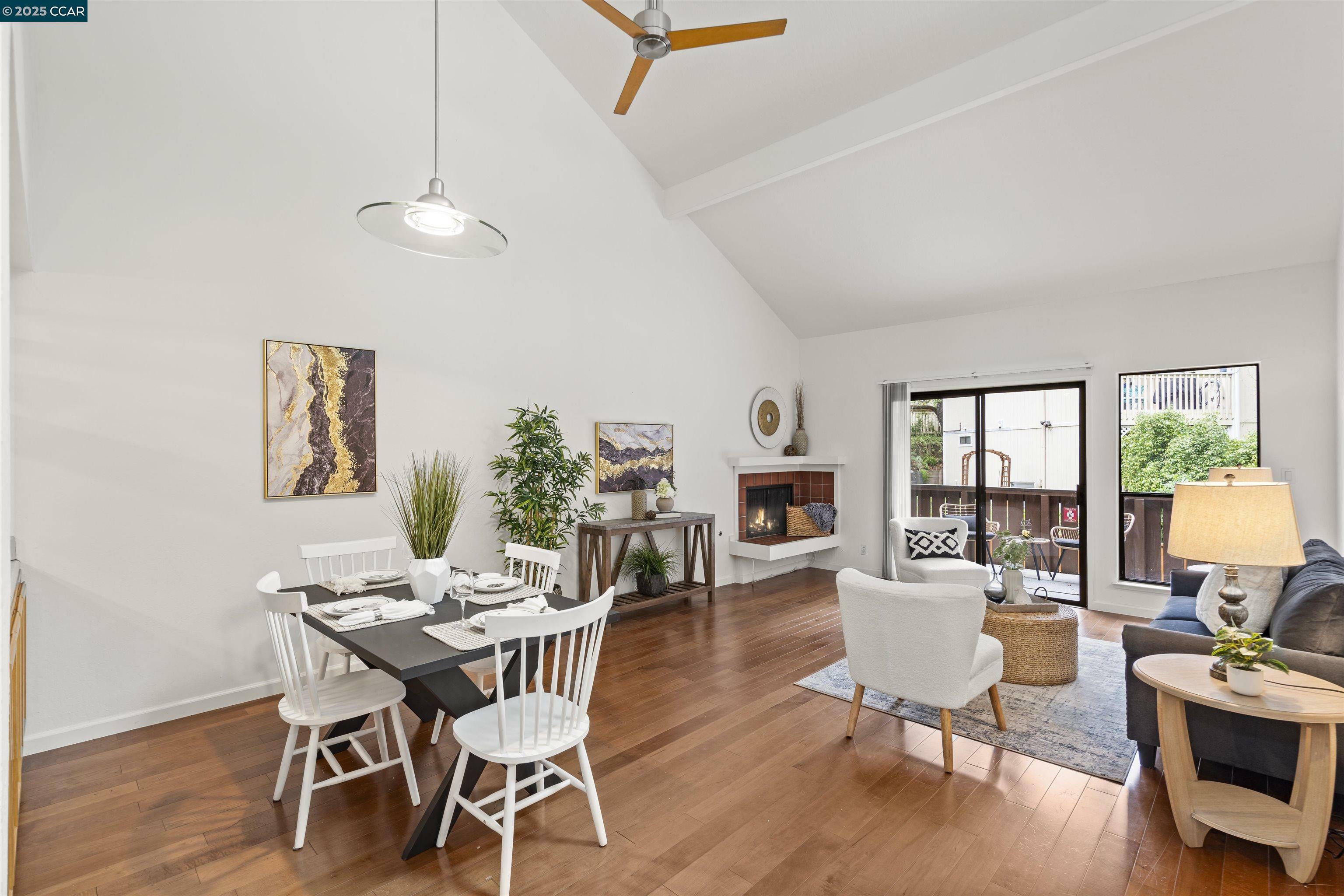 Property Photo: 879 Camelback Pl CA 94523