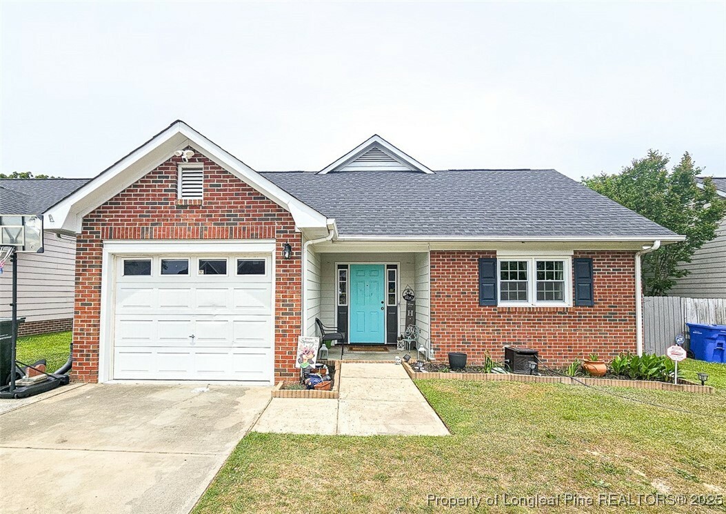 Property Photo: 6314 Greycliff Drive NC 28314