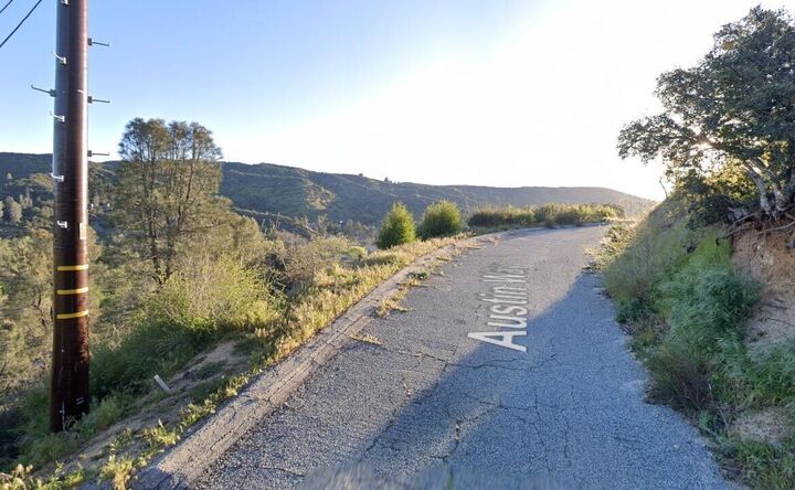 Property Photo:  Austin Way / Sylvan Dr  CA 93532 