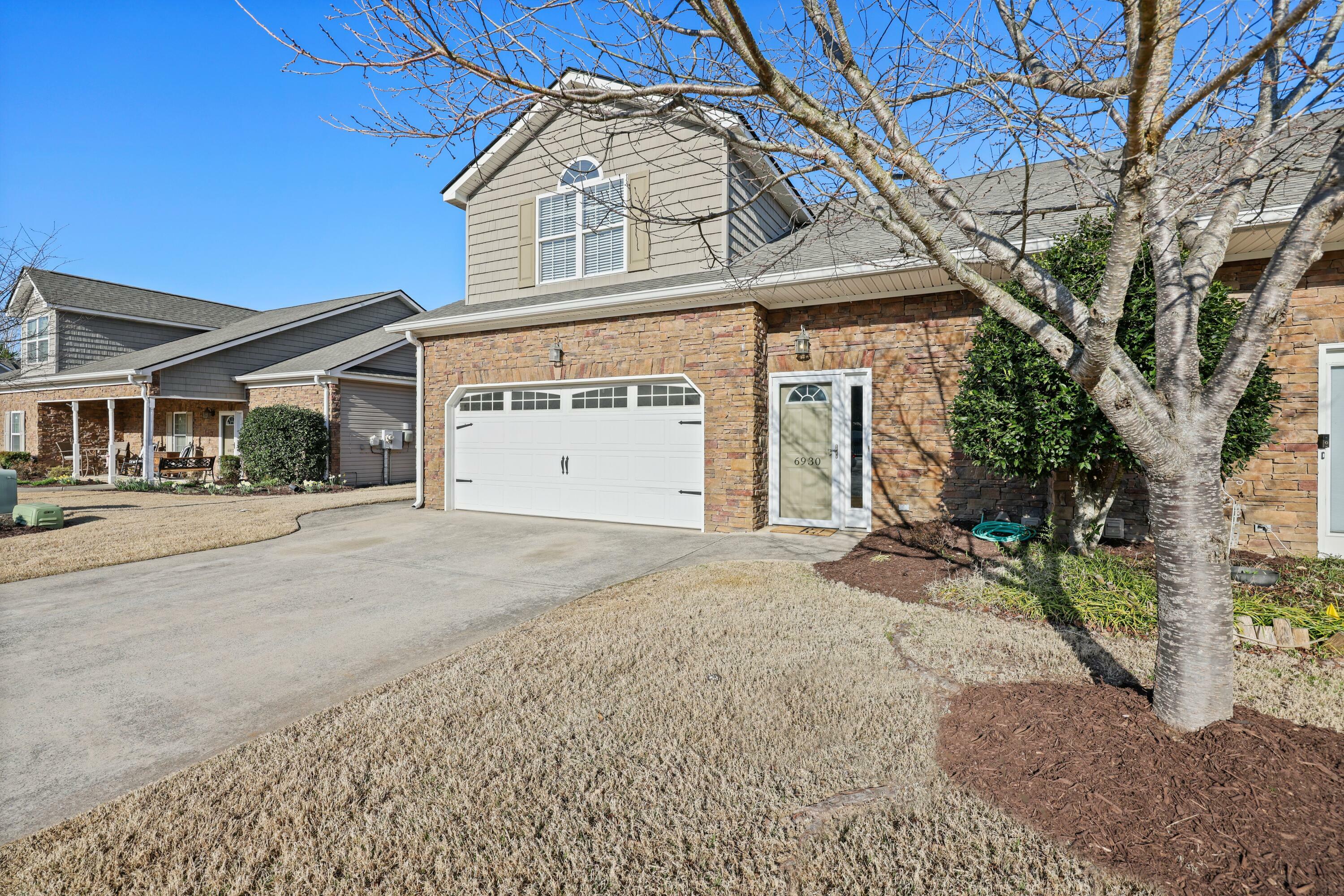 Property Photo: 6930 Village Lake Circle TN 37412