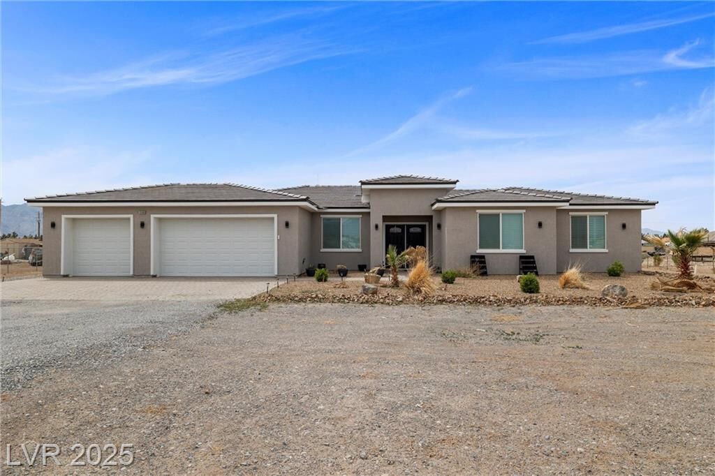 Property Photo:  3660 Stirrup  NV 89048 