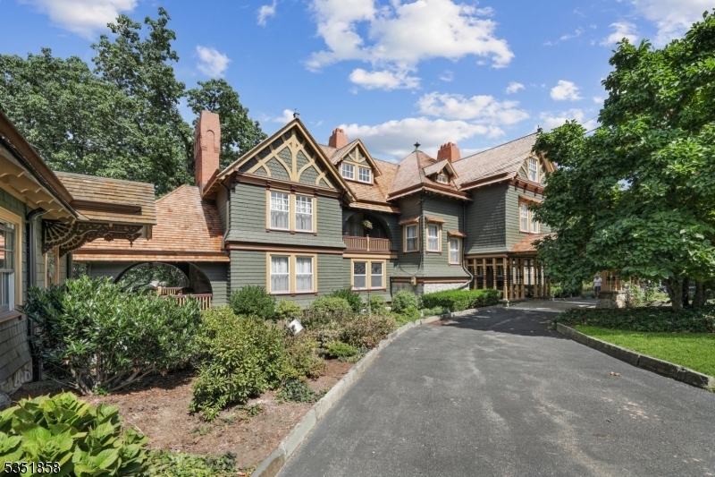 Property Photo: 33 Edgemere Ave NJ 07856