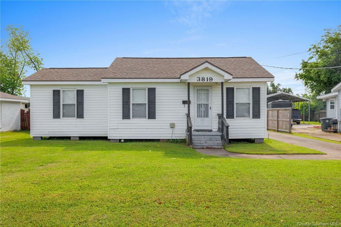 Property Photo: 3819 Auburn Street LA 70607
