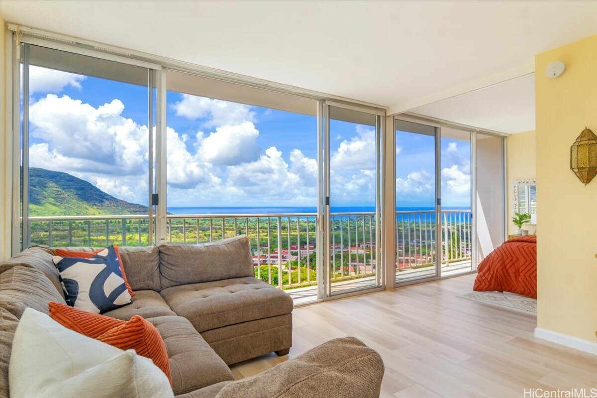 Property Photo: 84-770 Kili Drive 1031 HI 96792