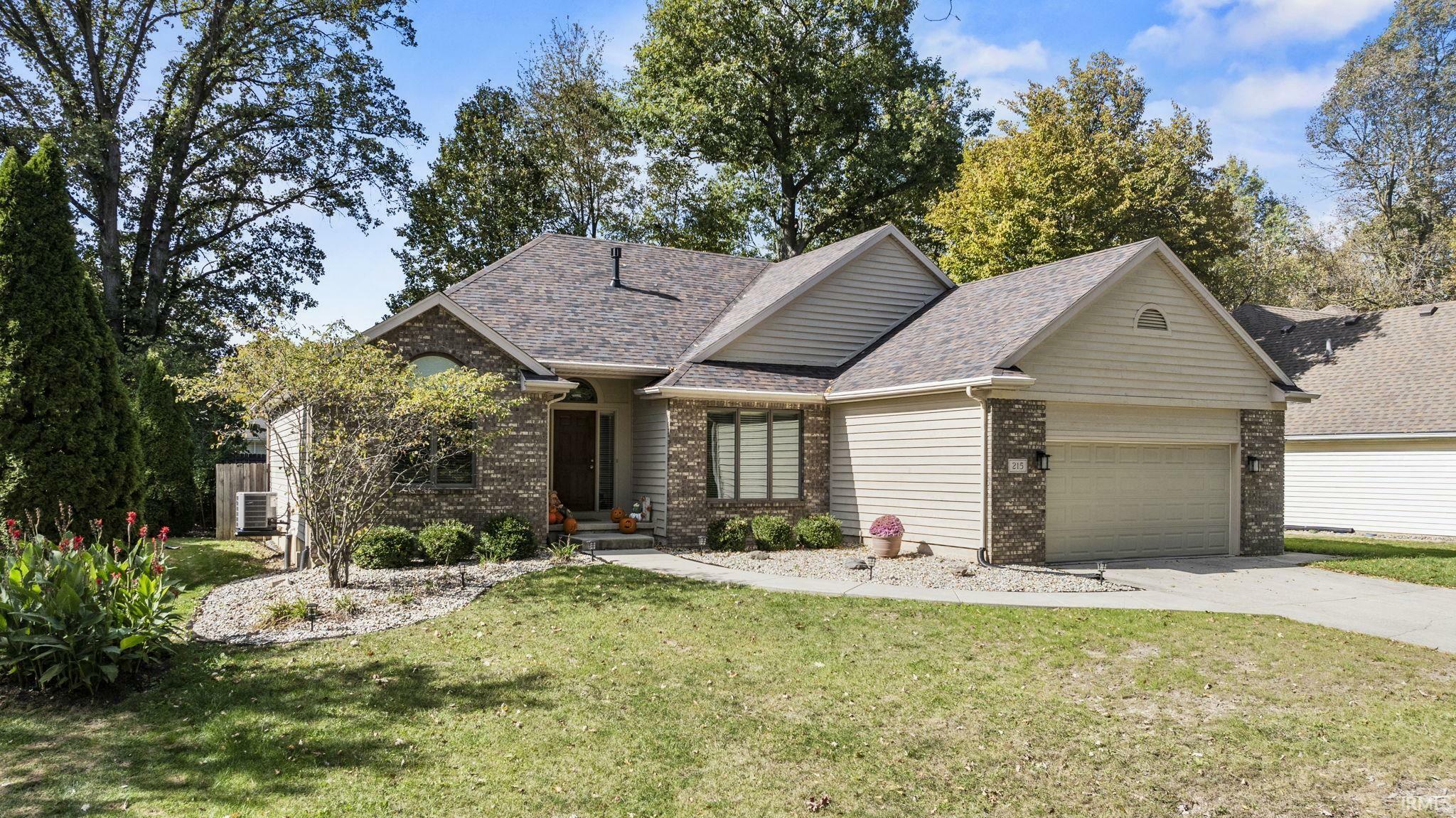 Property Photo: 215 NW Passage Trail IN 46825-2083