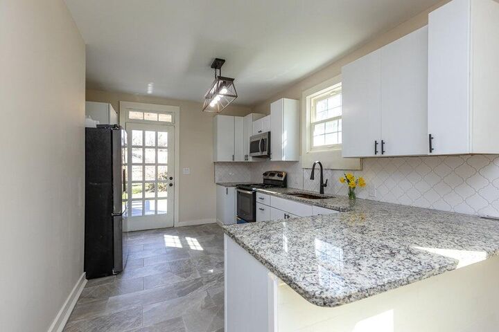 Property Photo:  401 East Main Street  KY 40422 