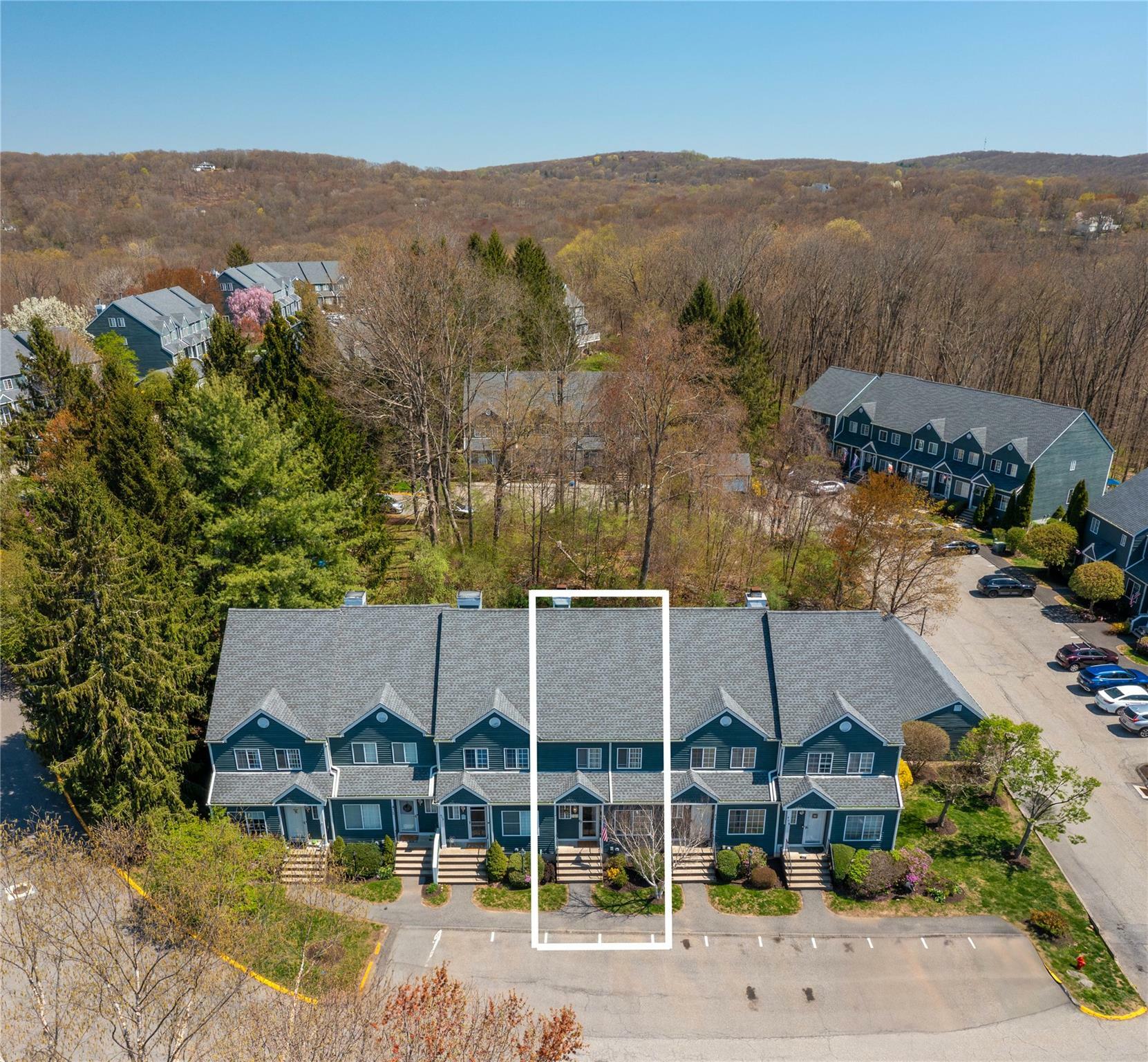 Property Photo: 404 Kensington Court NY 10509
