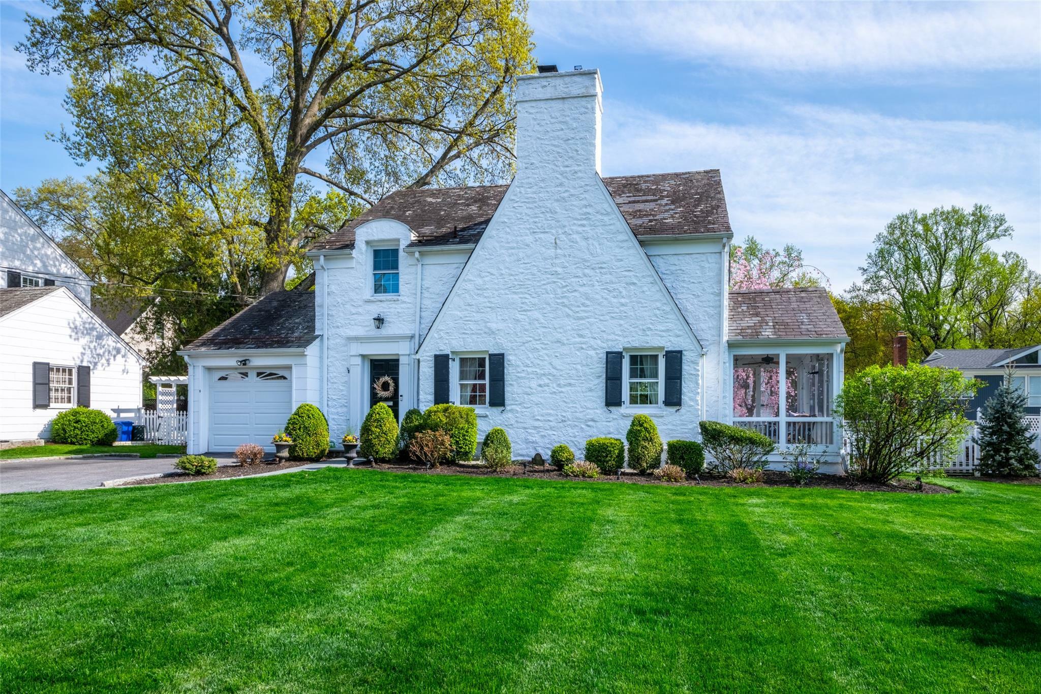Property Photo: 140 Rosehill Avenue NY 10804