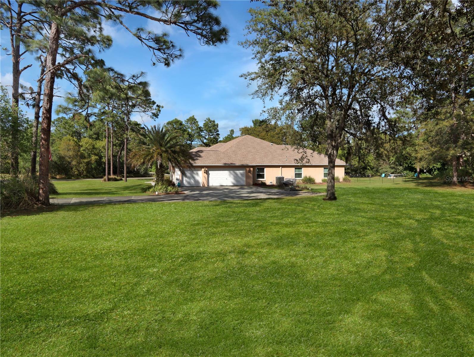 Property Photo: 4675 Ficus Drive FL 34465
