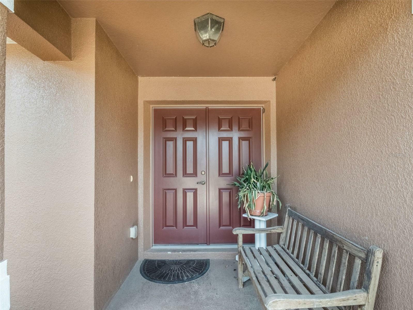 Property Photo: 2907 Southern Pines Loop FL 34711