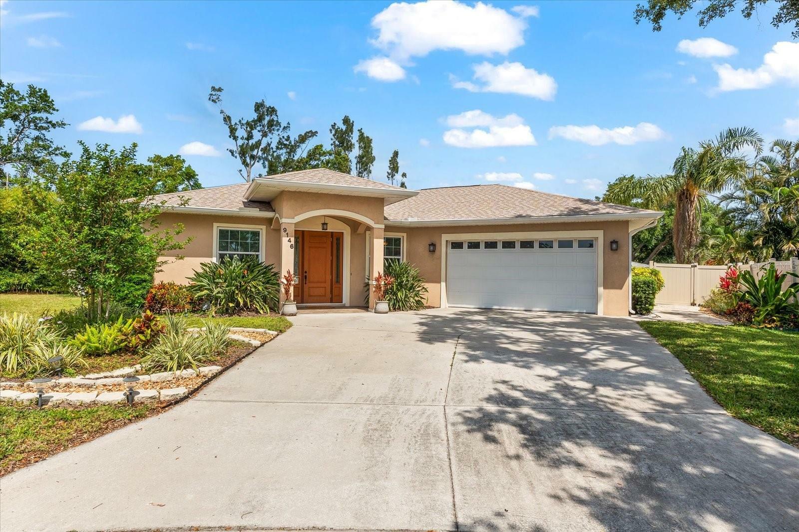 Property Photo: 9146 16th Avenue Circle NW FL 34209