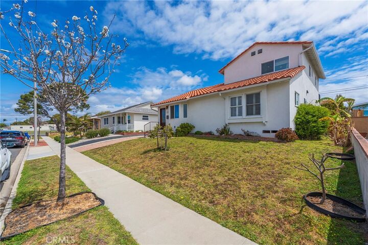 Property Photo: 21514 Ellinwood Drive CA 90503